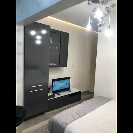 Апартамент Center Dream House София