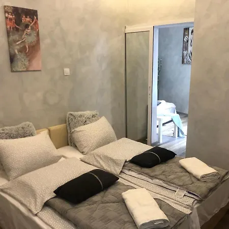 Center Dream House Апартамент *