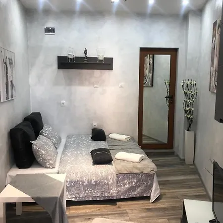 Center Dream House Апартамент
